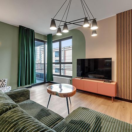 Doki Living By Blue Mandarin Parking & Foodhall Gdańsk Eksteriør bilde