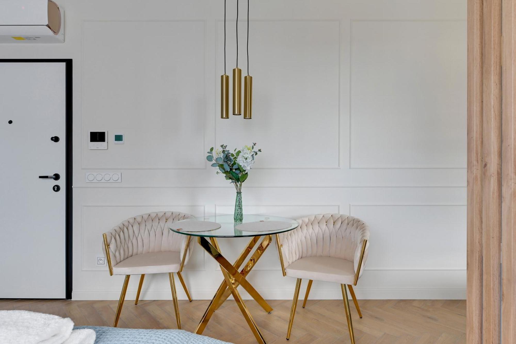 Doki Living By Blue Mandarin Parking & Foodhall Gdańsk Eksteriør bilde