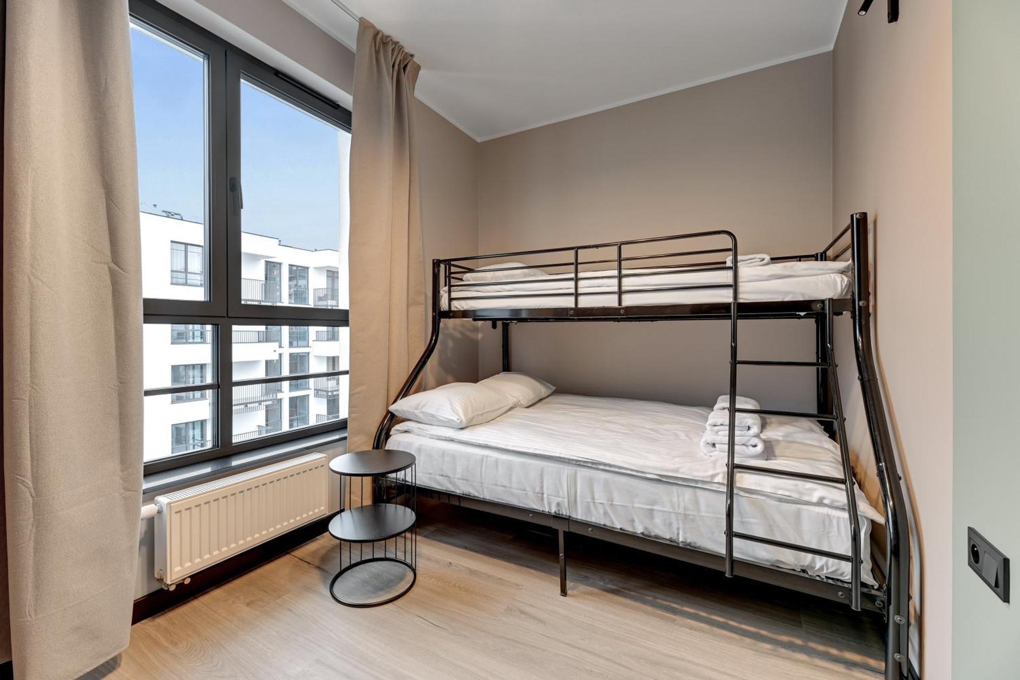 Doki Living By Blue Mandarin Parking & Foodhall Gdańsk Eksteriør bilde